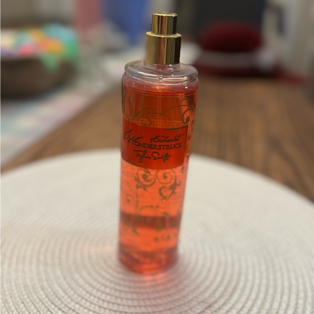Taylor Swift Wonderstruck Perfume